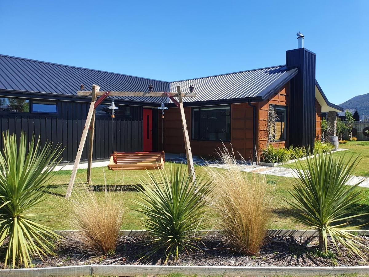 Villa Hawea Heaven: Superking Beds + Hot Tub + Mountain Wanaka Exterior foto